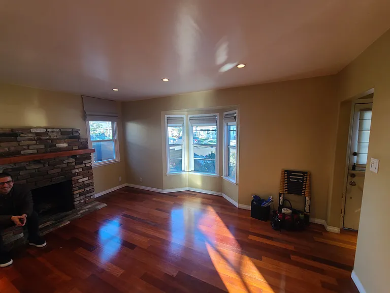 8421 Regis Way — Photo 5