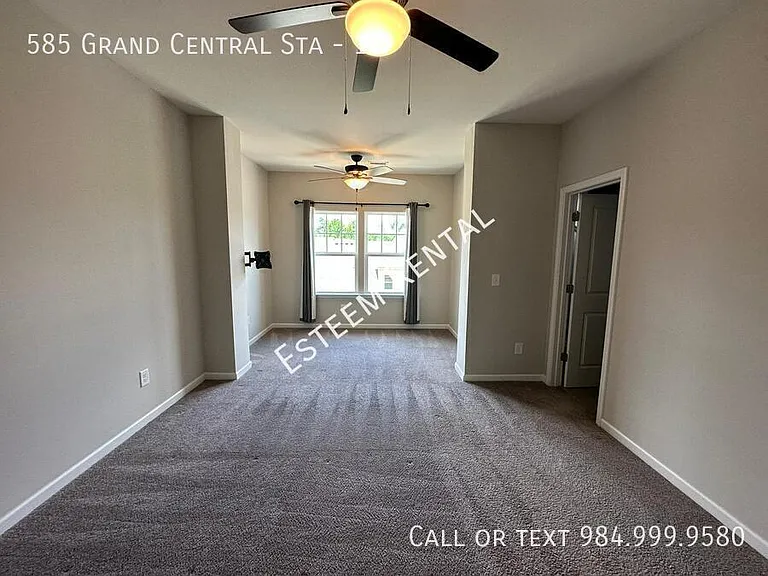 585 Grand Central Sta #1 — Photo 20