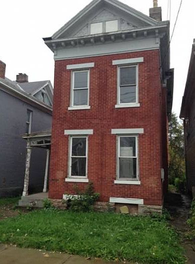 2nd image of 835 Heaton St
