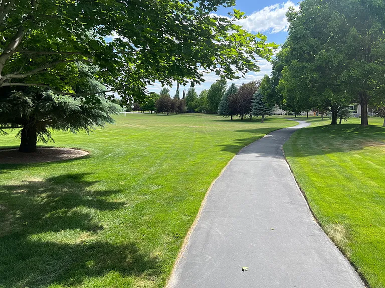 2254 N 1560 W — Photo 43