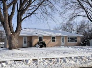 6220 Ash St, Rockford, MN 55373