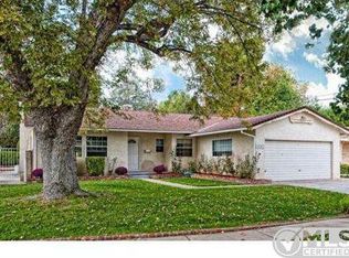 22347 Haynes St, Canoga Park, CA 91303