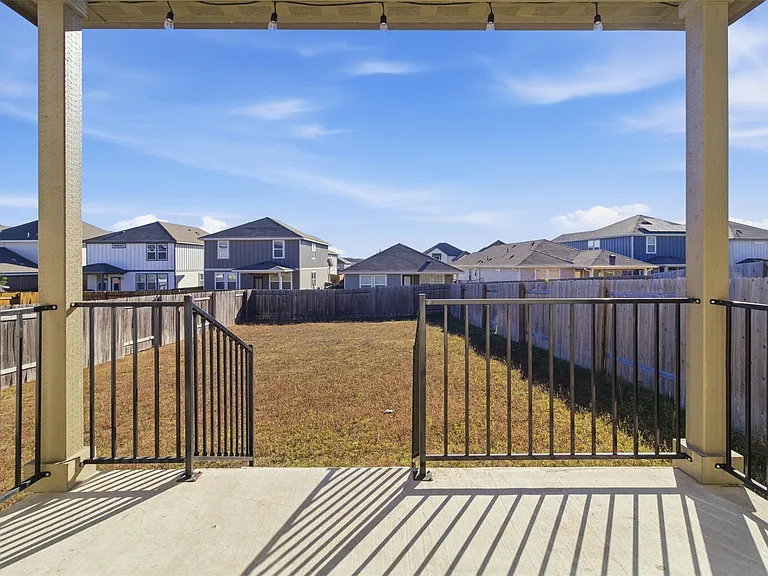 13107 Barrister Ln — Photo 17