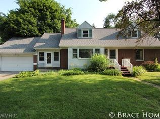 1715 Griggs St SE, Grand Rapids, MI 49506