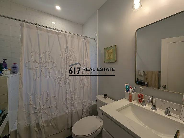 51 Fairbanks St — Photo 9