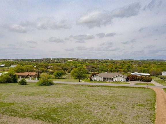 5th image of 608 Remuda Dr