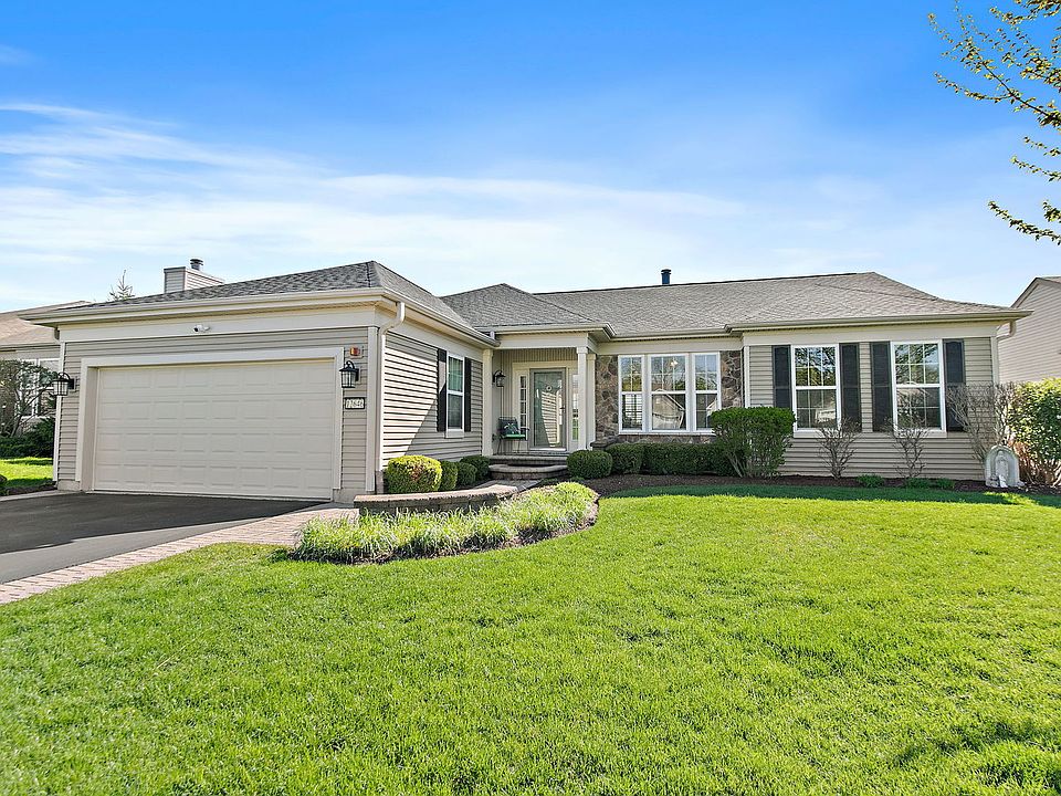 1st image of 12646 Carmel Ln