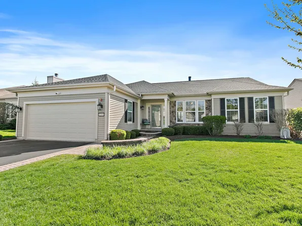 12646 Carmel Ln, Huntley, IL 60142