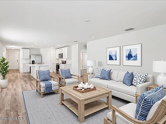 3rd image of 10546 Tucker Rd