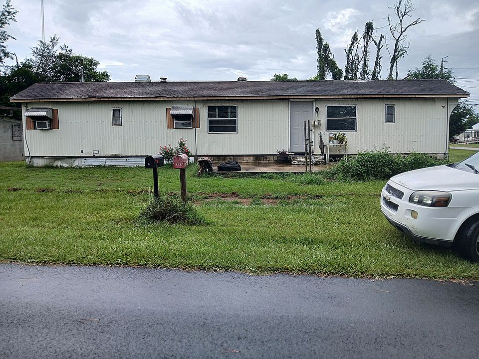 1st image of 115 Webb Ave