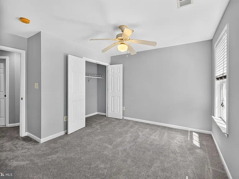 9036 Woodpecker Ct — Photo 46