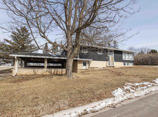 806 Driver St, Darlington, WI 53530