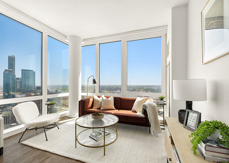 1st image of 22-44 Jackson Ave #3423