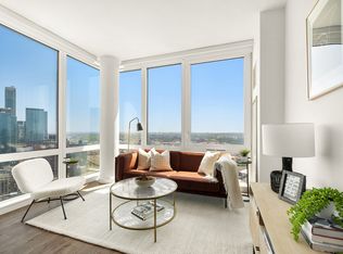 22-44 Jackson Ave #3423, Long Island City, NY 11101