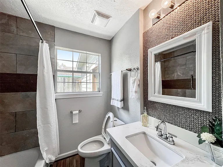 6347 Limestone St — Photo 10