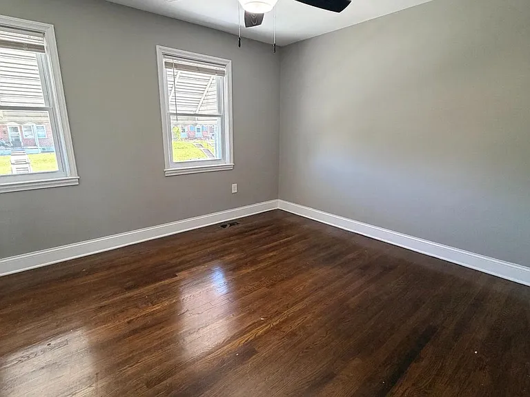7058 Eastbrook Ave — Photo 9