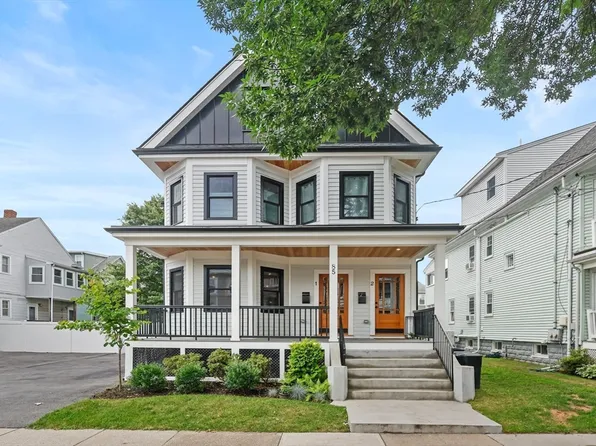 85 Cleveland St #1, Arlington, MA 02474