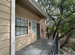 11610 Vance Jackson Rd APT 990, San Antonio, TX 78230