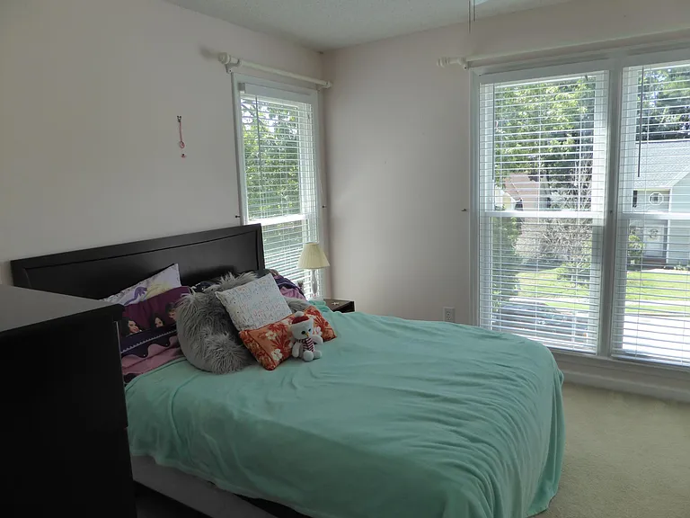 2333 Declaration Dr — Photo 15