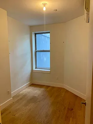 Rented by Lodger Corp | media 8