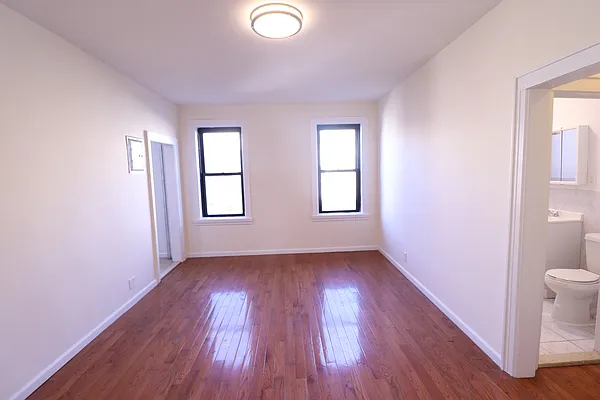 Rented by A&E Real Estate Management | media 1