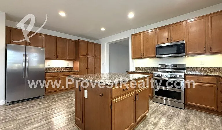 8440 Hoover Ct — Photo 7