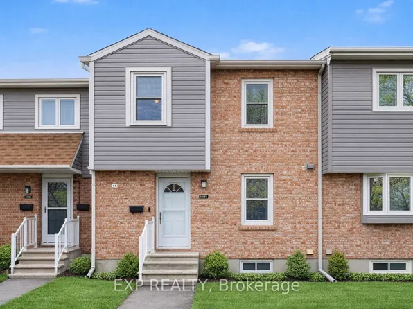 1765 Lamoureux Dr #B, Ottawa, ON K1E 2N5