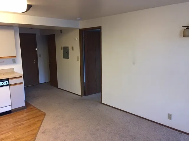 Tuscany Apartments — Photo 3