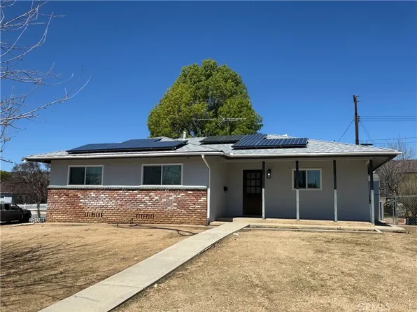 11829 Adams Ct, Yucaipa, CA 92399