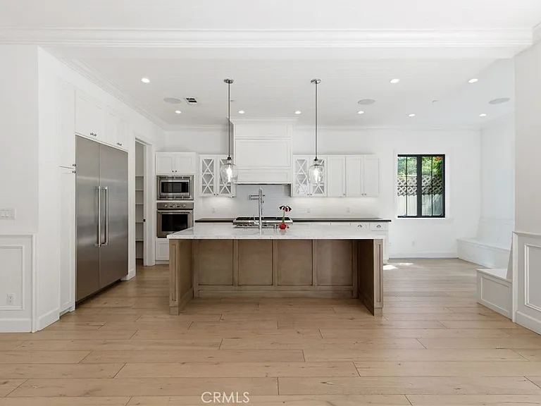 1405 Oak Ave — Photo 14