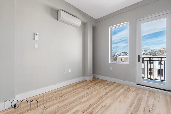 Rented by Rennit Inc. | media 9