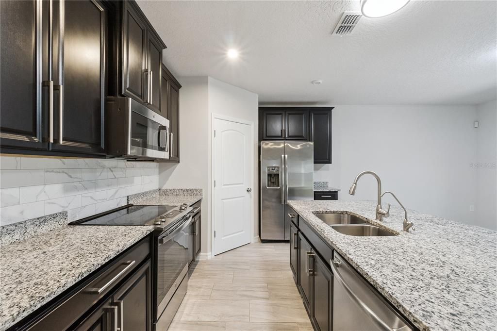 4406 Silver Creek St, Kissimmee, FL - View 6