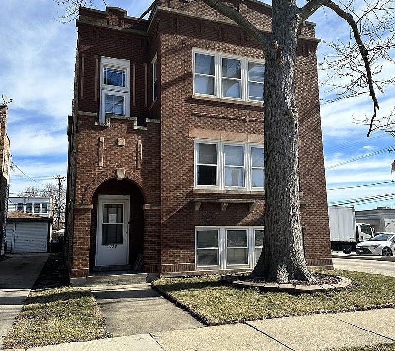 1st image of 2125 Elmwood Ave APT 2R