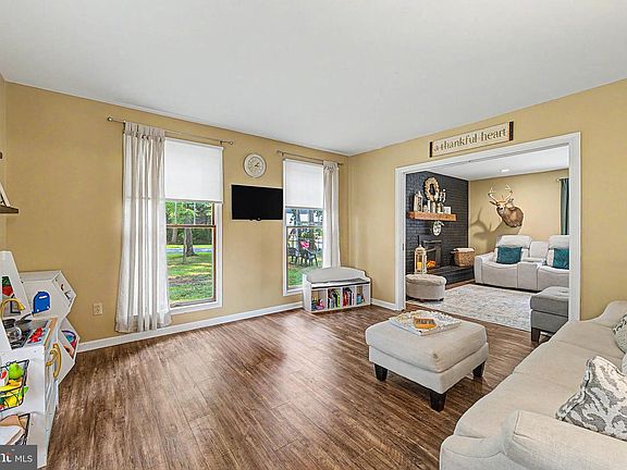 4th image of 78 Orillia Dr