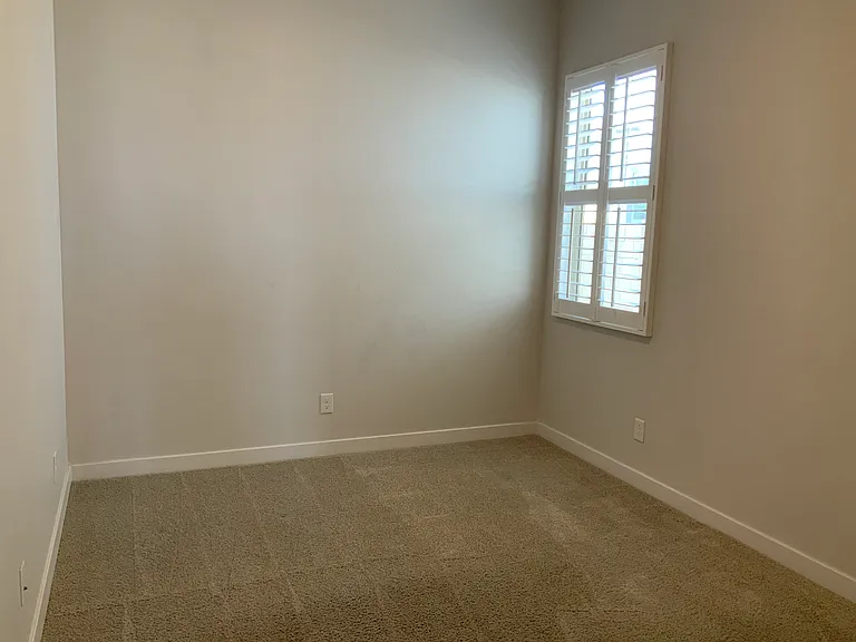 5477 S Red Rock — Photo 11