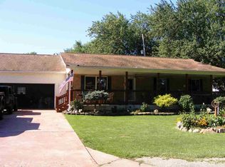 7847 Forestway Dr, Monroe, MI 48161