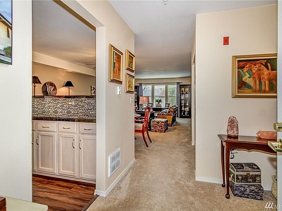 3rd image of 4133 224th Ln SE APT 110