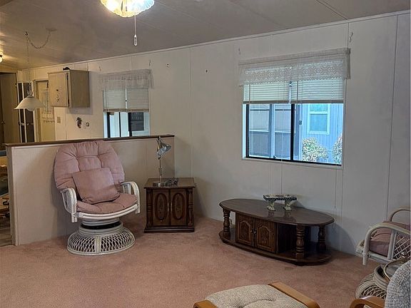 3rd image of 30441 Sunshine Ln