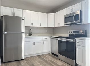 1400 NE 10th Ave APT 4, Fort Lauderdale, FL 33304