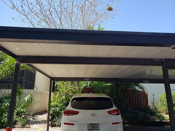 3rd image of 8761 Live Oak Ct