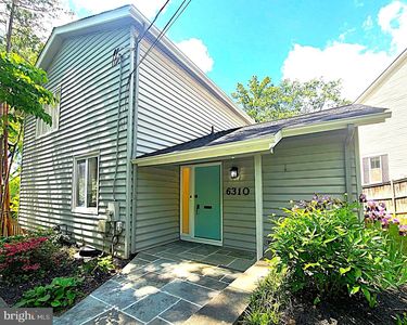 6310 E Halbert Rd, Bethesda, MD, 20817