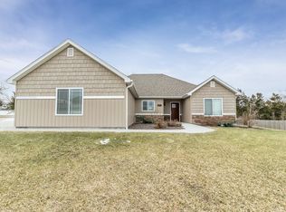 2218 Mace Dr, Columbia, MO 65201