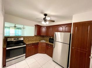 1540 NE 191st St APT 102, Miami, FL 33179