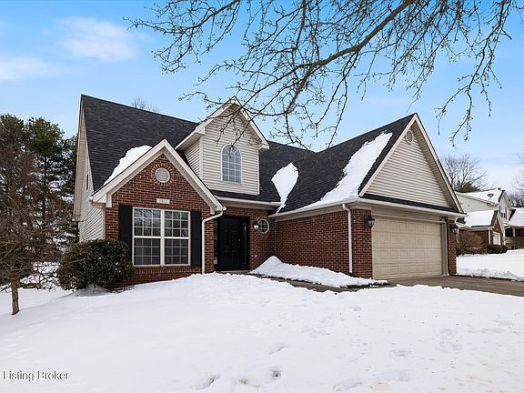 3rd image of 5812 Waveland Cir