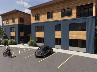 60 Prince St #17, Northampton, MA 01060