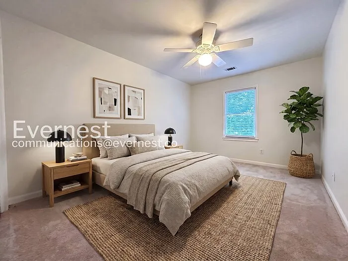 3 bed, 2.5 bath, 1652 sqft, $2,445 — Photo 4
