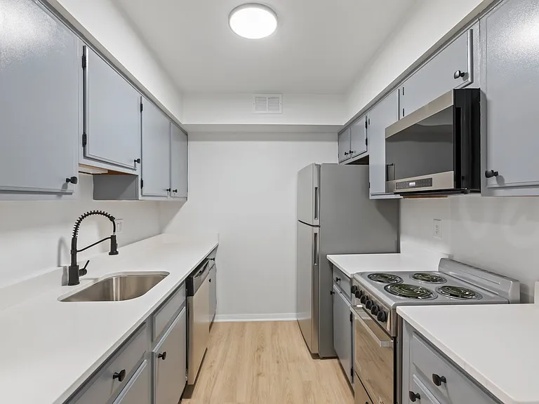 The Gallery Apartments — Photo 96