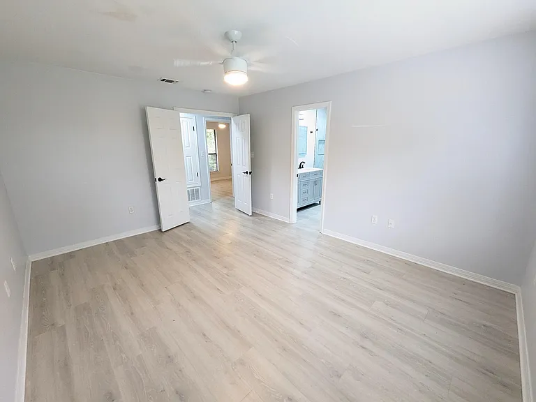 1837 Sunrise Dr — Photo 17
