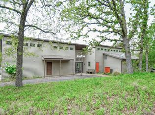 1810 Navajo Rd, Norman, OK 73026