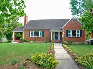 2434 Tillett Rd SW, Roanoke, VA 24015